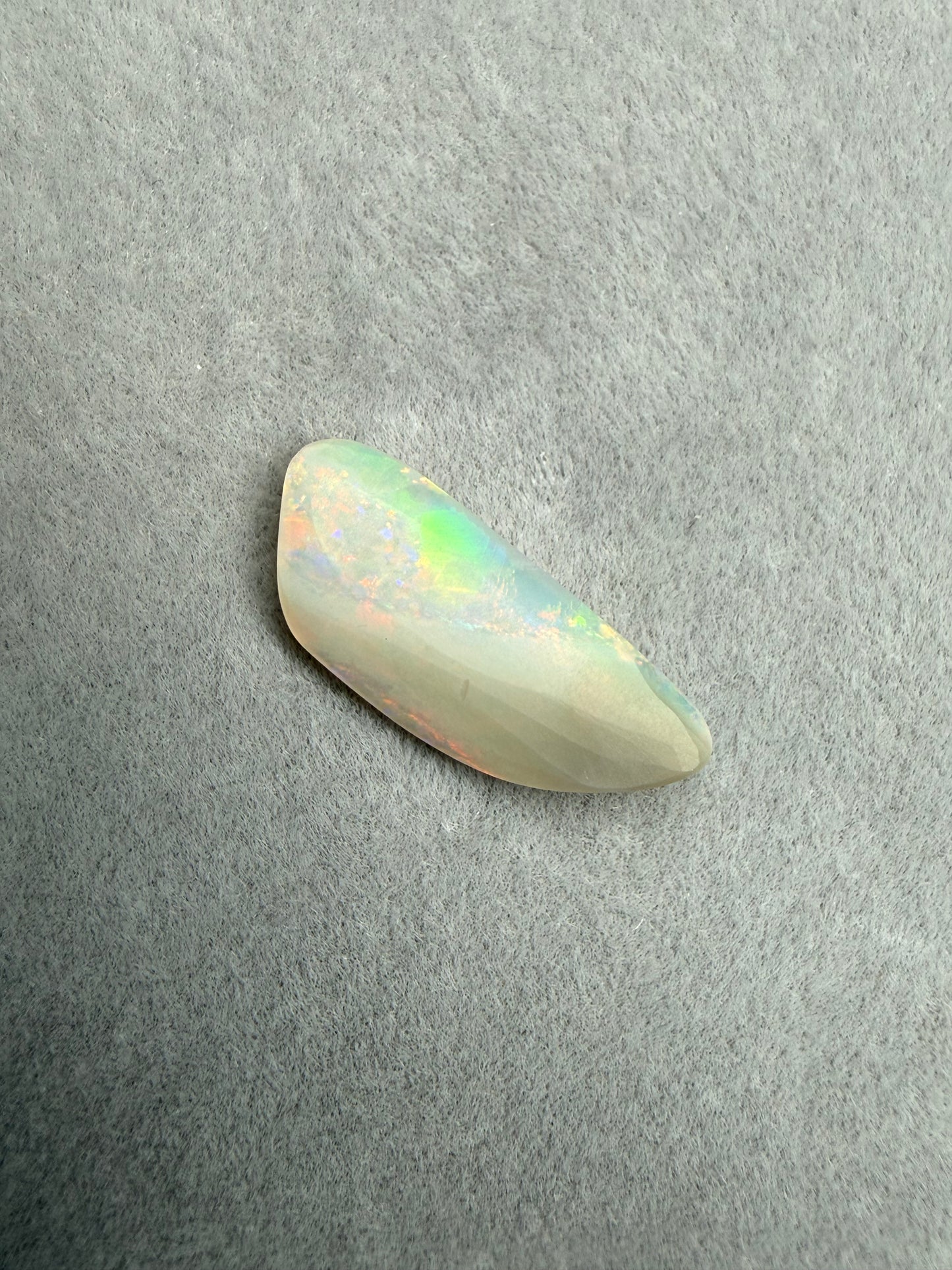 1.6ct Solider Dunkler Opal Freeform von Masterpiece Opals Store
