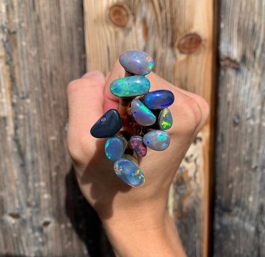 Opale als Wertanlage: Lohnt sich die Investition in seltene Edelsteine? - Masterpiece Opals Store