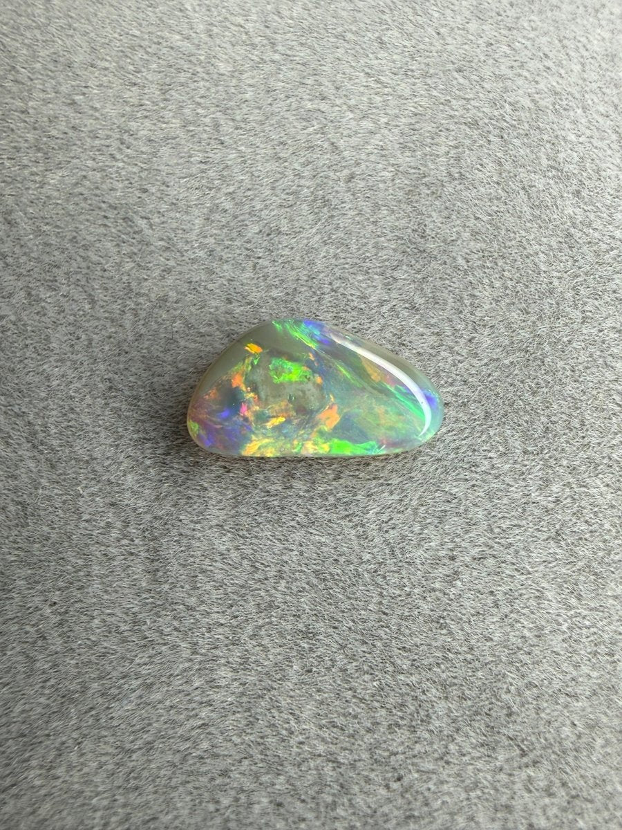 1.5ct Solid Dark Opal Multicolor – Freiform - Masterpiece Opals Store