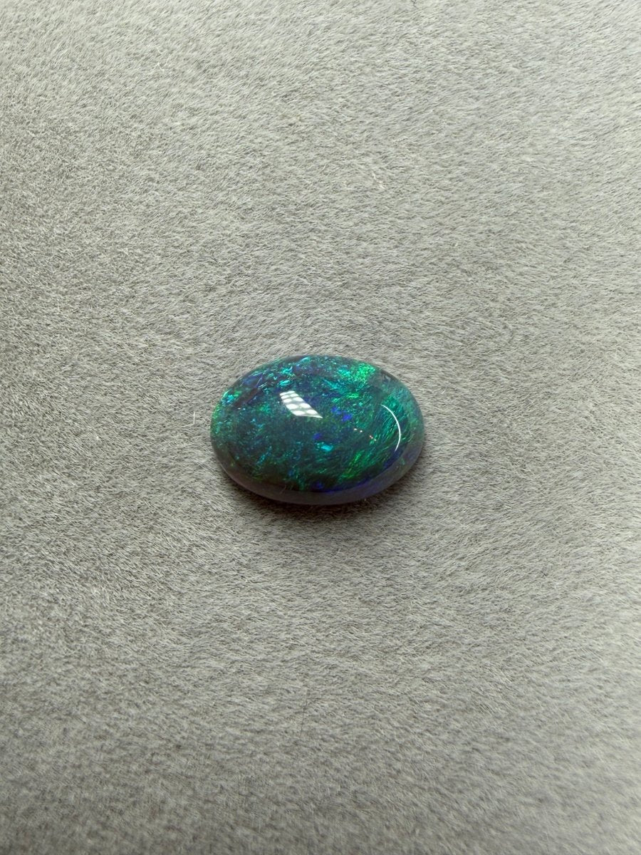 1.9ct Solid Black Opal - Masterpiece Opals Store