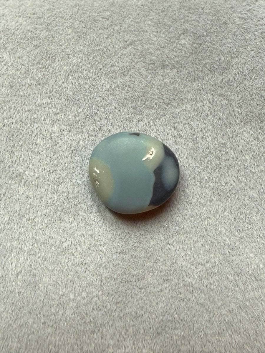 4.1ct Solid Dark Opal – metallic flash - Masterpiece Opals Store
