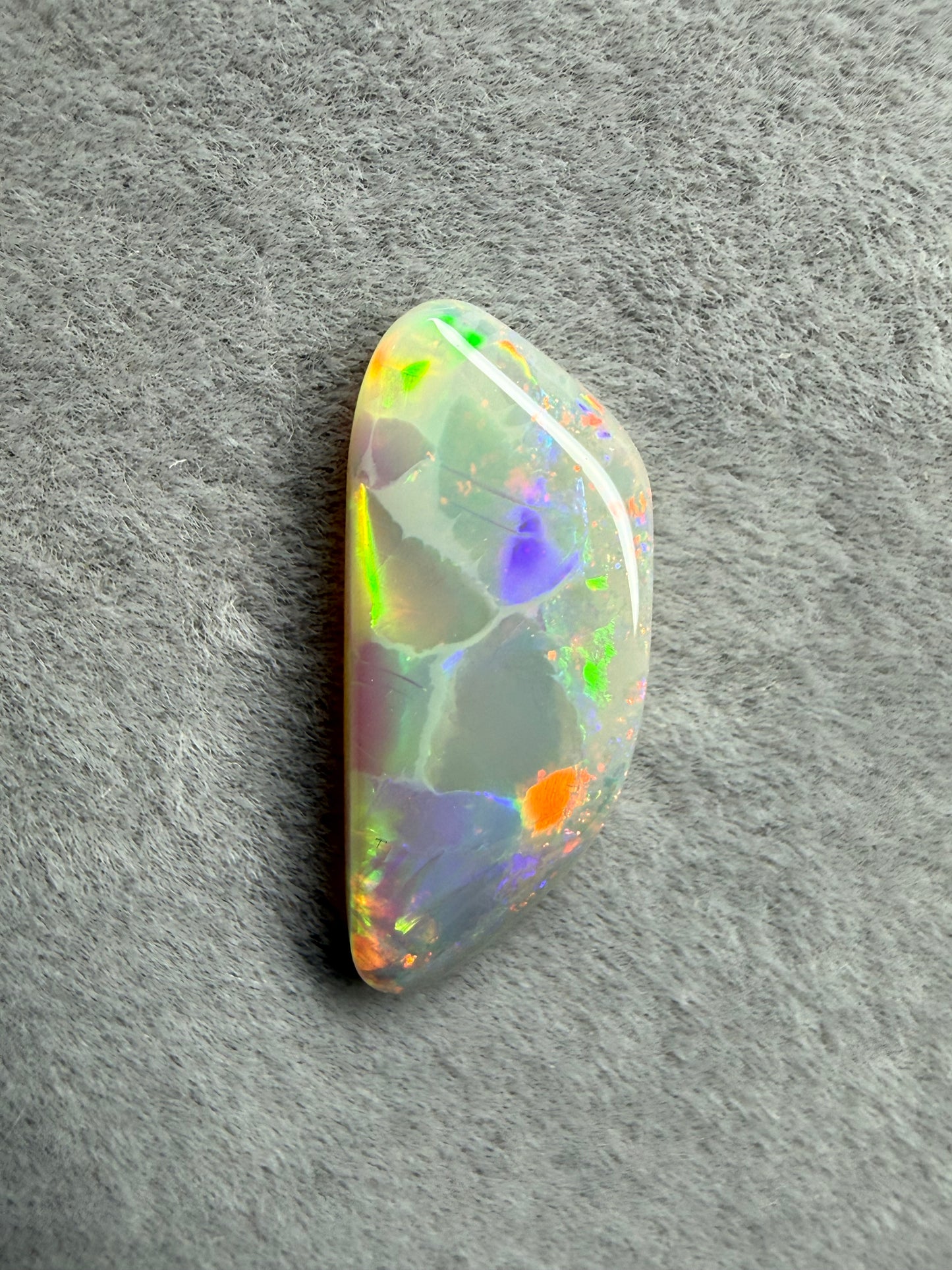 1.6ct Solider Dunkler Opal Freiform von Masterpiece Opals Store