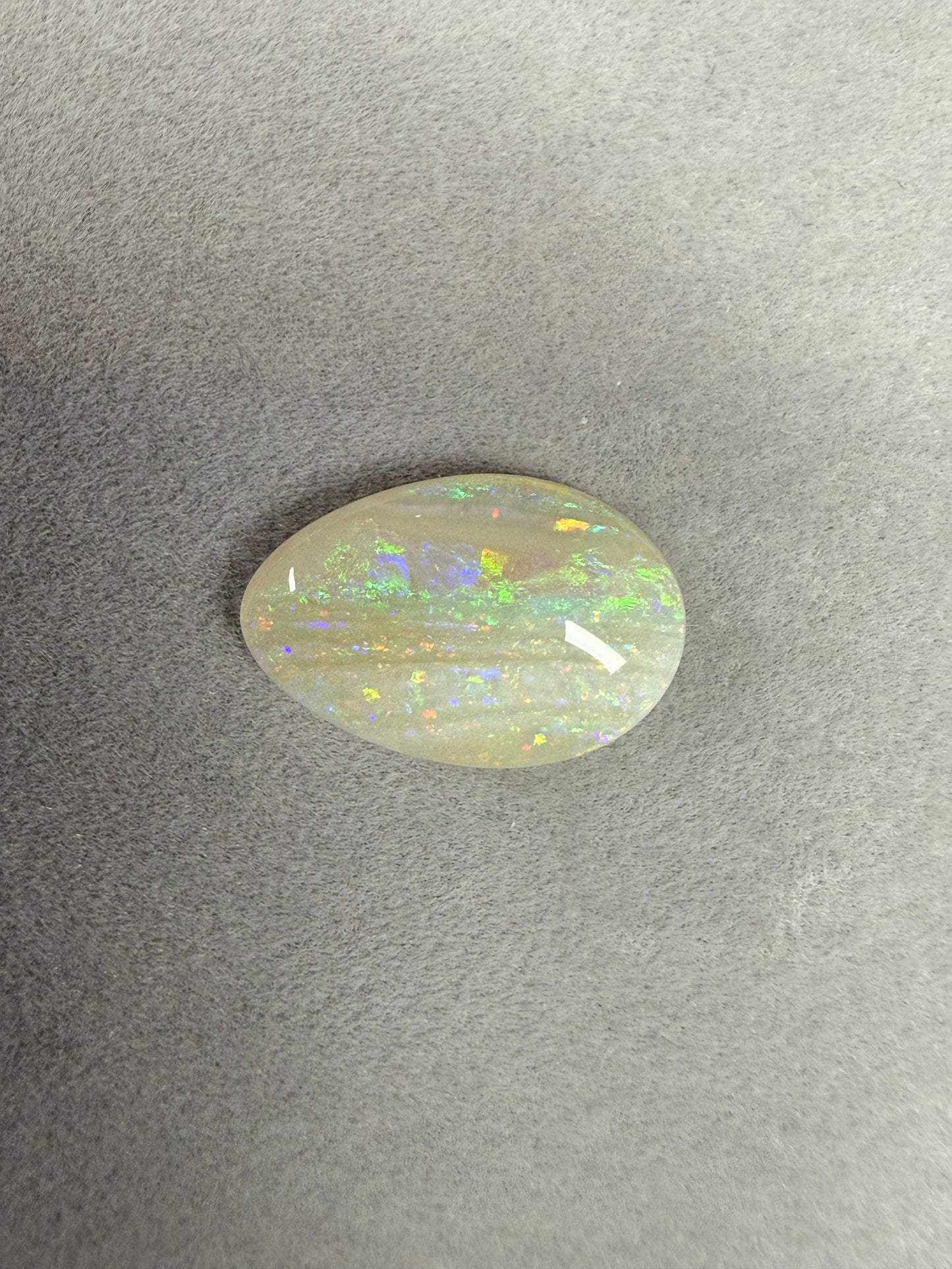 4.3ct Solider Weißer Opal von Masterpiece Opals Store