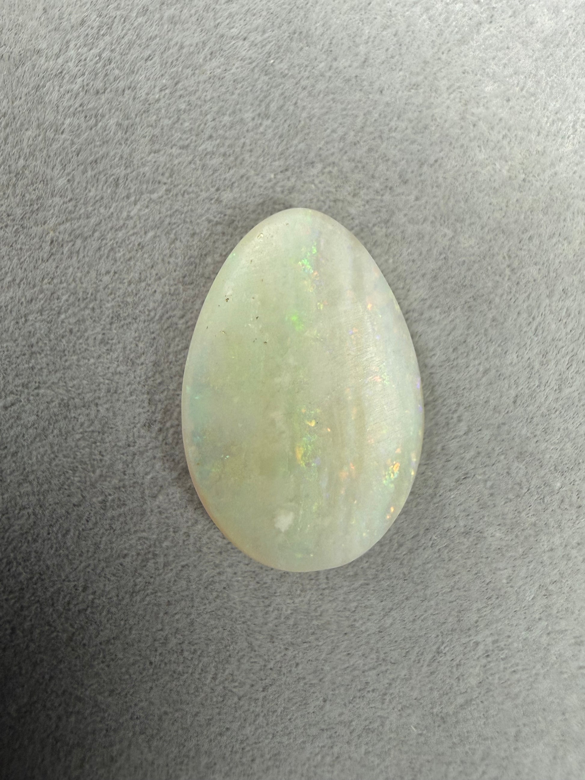 4.3ct Solider Weißer Opal von Masterpiece Opals Store