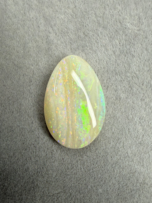 4.3ct Solider Weißer Opal von Masterpiece Opals Store