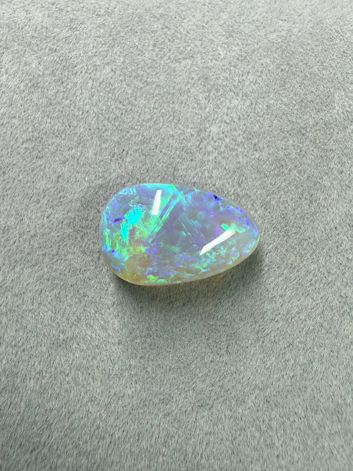 5.3ct Solider Dunkler Kristallopal von Masterpiece Opals Store