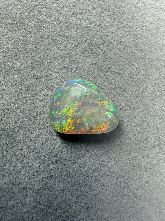 Lightning Ridge Dark Crystal Opal 1,7 ct – Lebhaftes Multicolor-Farbspiel