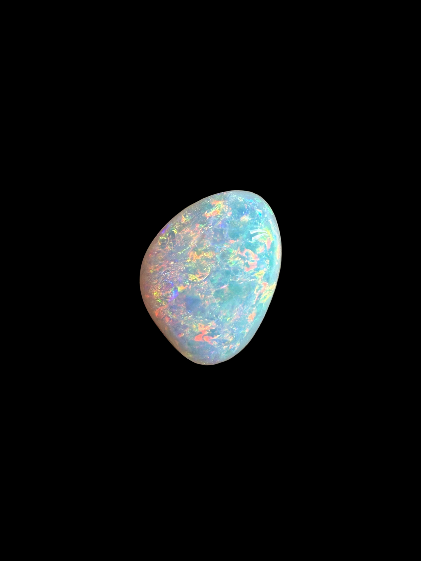 2.5ct White Opal Pink fire
