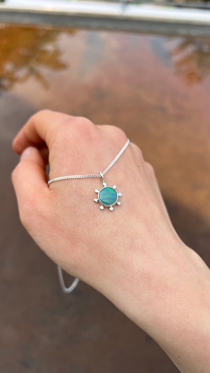 Solara Opal – Opalkette aus 925 Sterling Silber - Masterpiece Opals Store