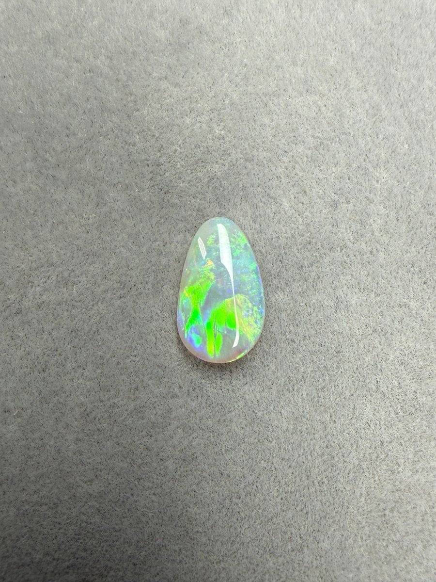 Solid Crystal Opal - mehrfarbig - Masterpiece Opals Store