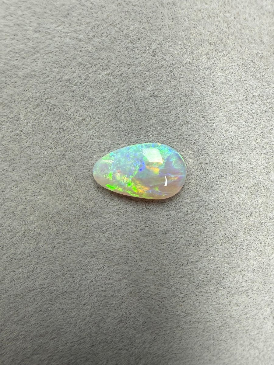 Solid Crystal Opal - mehrfarbig - Masterpiece Opals Store